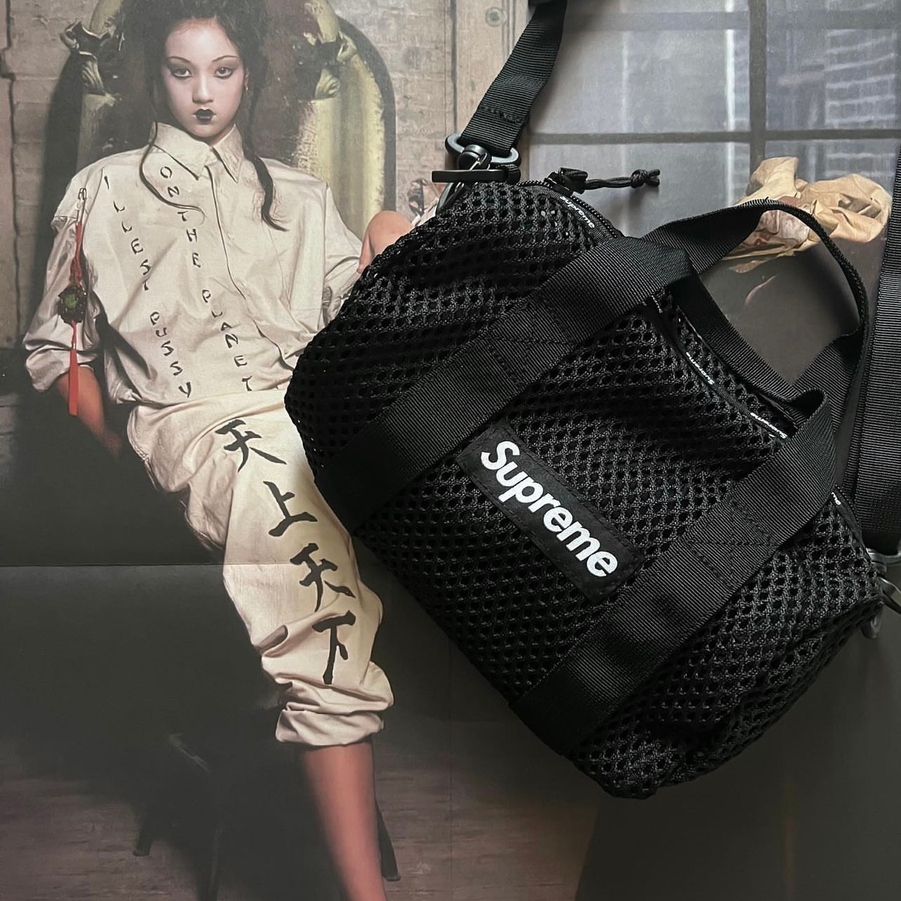 新品 23ss Supreme Mesh Duffle Bag Leopard - ボストンバッグ