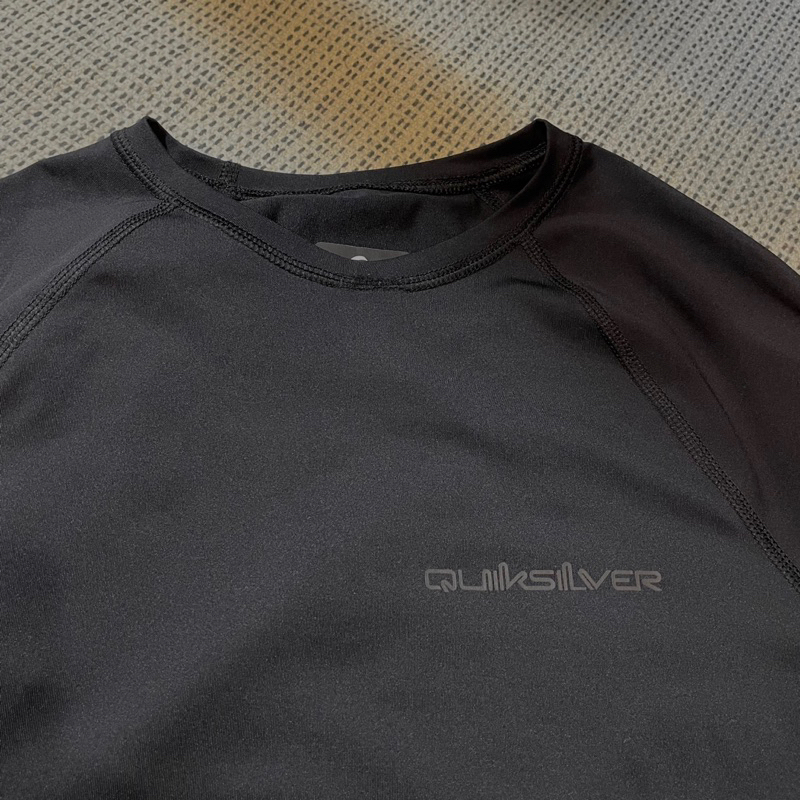 Quiksilver 衝浪衣 防磨衣 水母衣 潛水