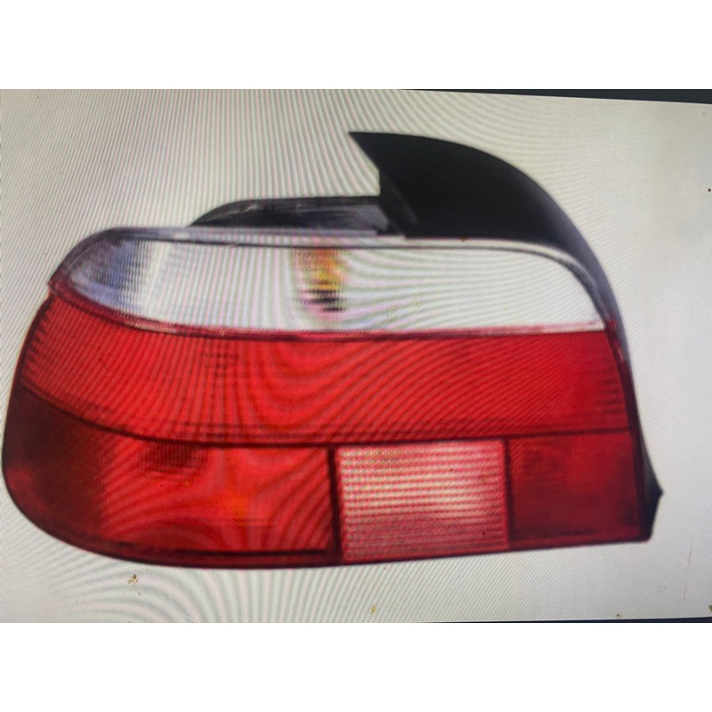 BMW E39 520 523 525 95-98年 後燈 (紅.白) 左1700 右1700 歡迎詢問