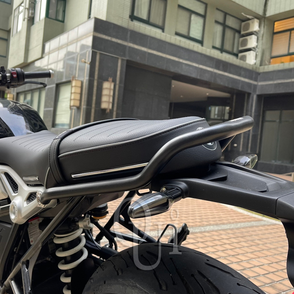 【OuiOui】DKdesign 達卡設計 BMW RnineT 加強版後扶手 RnineT專用 全年份適用