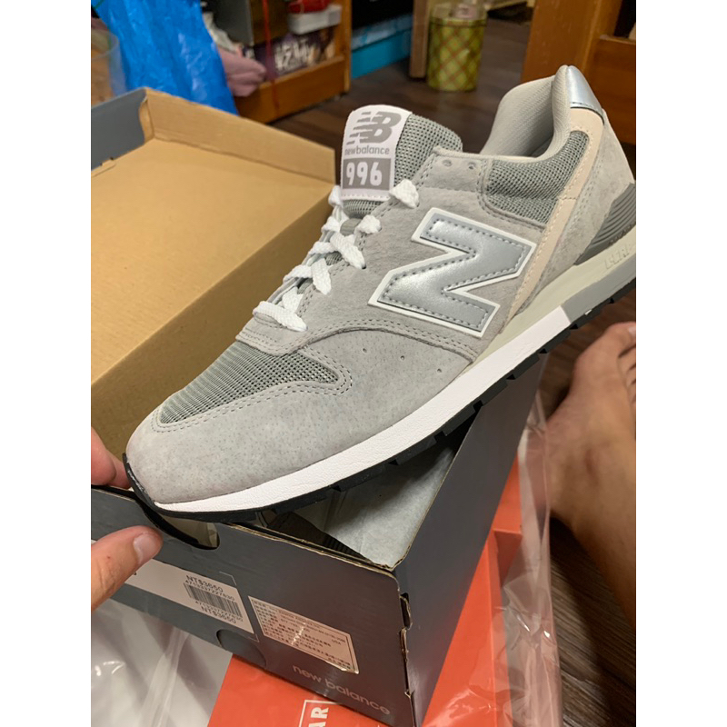 new balance CM996BG US9元祖灰 全新（摩曼頓購入）