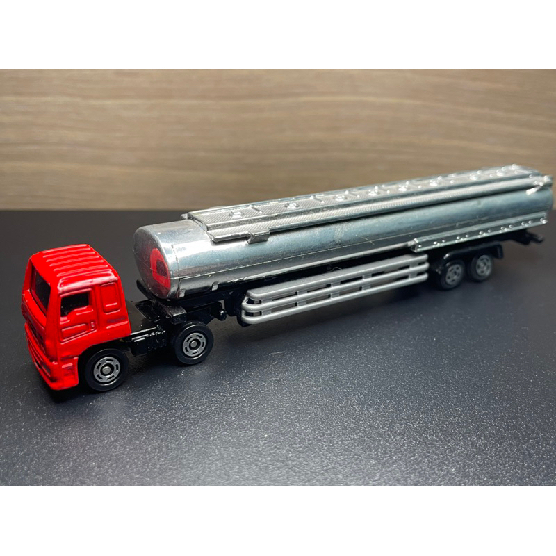 tomica 121 Hino Profia Tank Lorry 日野 油罐車 長車 銀色