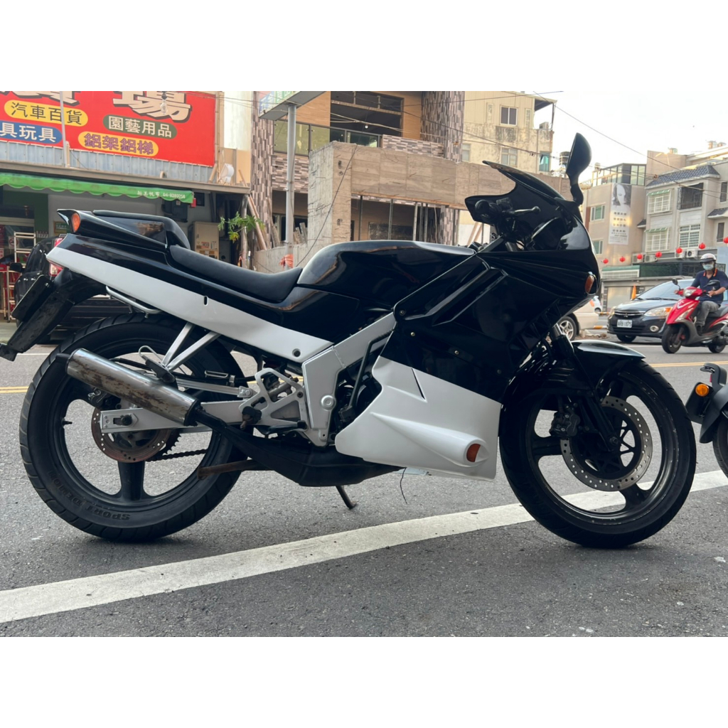 光陽經典老車NSR150原況