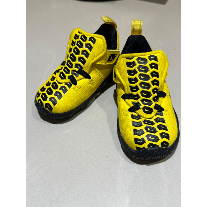 【全新/現貨】Nike 耐吉 籃球鞋 LeBron XVII Auto TDV 黃 黑 童鞋 小童鞋 運動鞋