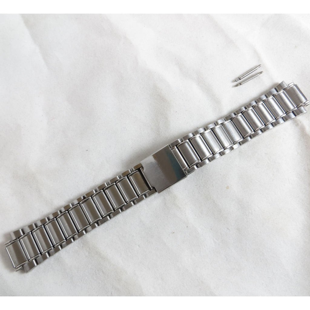 ੈ✿ 實心鋼錶帶 全白鋼色 汎用型 日本製 不銹鋼錶帶 錶耳14mm 凸型 品相佳 腕圍18.5cm內可戴用 實用大方