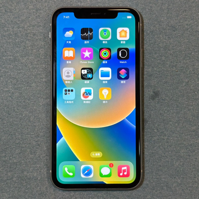 iPhone 11 64G 白 9成新 功能正常 二手 IPhone11 i11 6.1吋 螢幕細微刮傷 台中