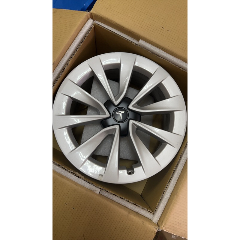 特斯拉 Tesla model3 LR 19吋原廠鋁圈 中古美品