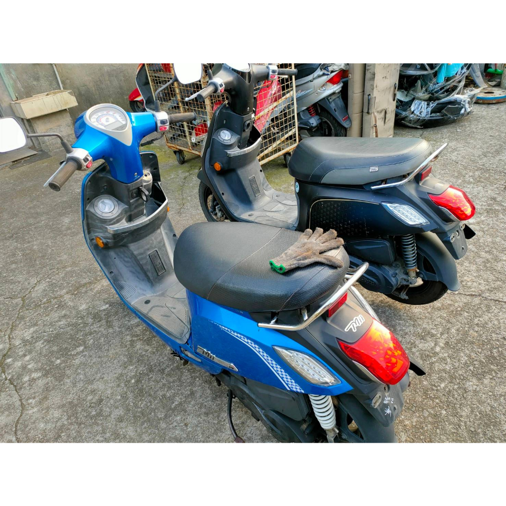 達成拍賣 三陽 Mii 125 化油器 剎車鼓 傳動蓋 齒輪箱 排氣管 螺絲 中古零件車 全車拆賣 零件眾多 歡迎詢問