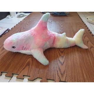 現貨 ✨鯊魚娃娃 彩色鯊魚抱枕 60cm/恐龍絨毛玩偶 霸王龍 長頸龍 50釐米