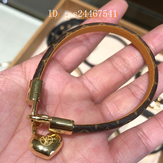 Louis Vuitton MONOGRAM Crazy in lock bracelet (M6451F, M6451E