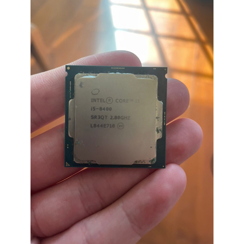 Intel i5-8400 背面多處生鏽 正面正常 無盒