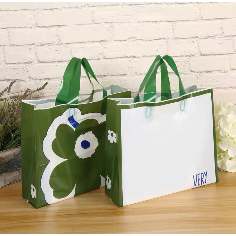 🧡現貨🧡32*32*10 綠色 大花 PE塑膠袋 手提袋 購物袋 包裝材料 童裝袋 女裝袋 包材 服飾店 塑膠袋