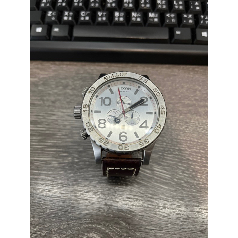 [二手品]NIXON 51-30 CHRONO LEATHER大錶面手錶