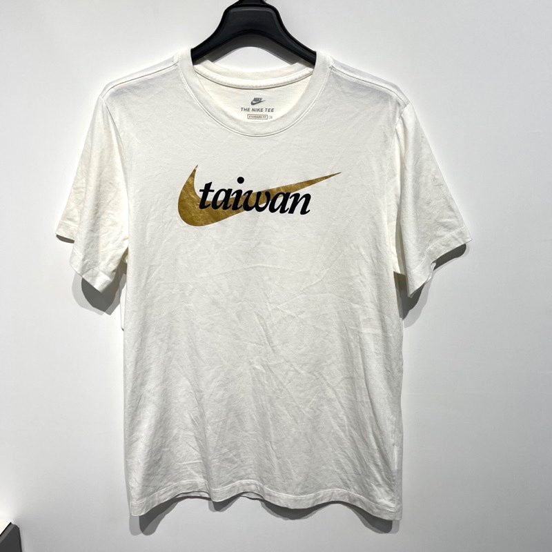 老麥嚴選 Nike 耐吉 Taiwan 台灣限定 短袖T恤/上衣 米白色 二手 男XL號 CG2111