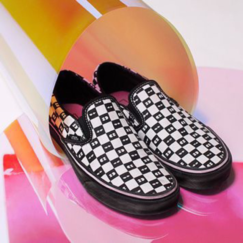 Vans聯名lazy Oaf Slip-On