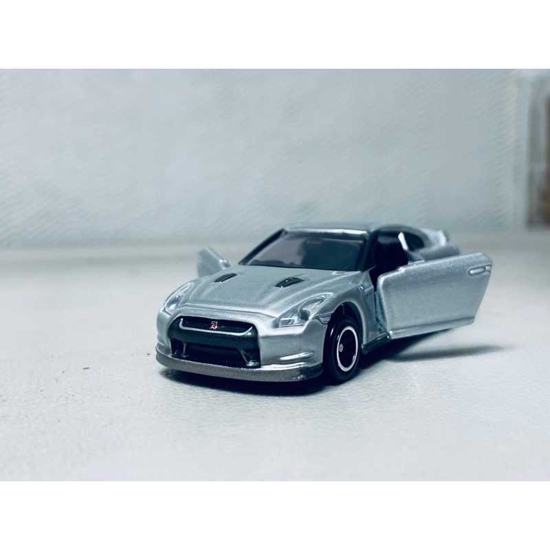 Tomica 2008 Nissan GT-R 1:61 模型車 (無盒)