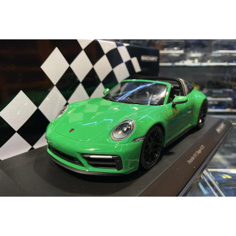 吉華@ 1/18 MINICHAMPS 155061065 PORSCHE 911 (992) TARGA 4 GTS