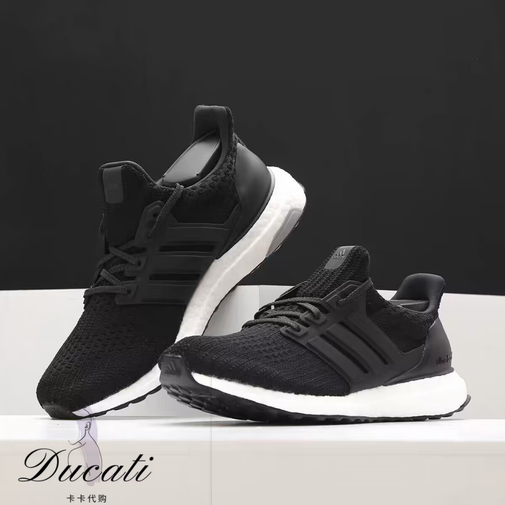 代購免運 Adidas Ultra Boost 4.0 黑白  緩震 透氣 運動鞋 男女鞋情侶鞋 跑步鞋  BB6166