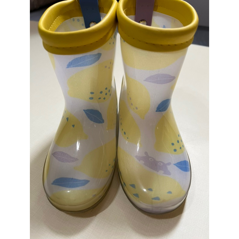 二手 日本 kukka hippo—兒童雨鞋-檸檬糖霜 17cm