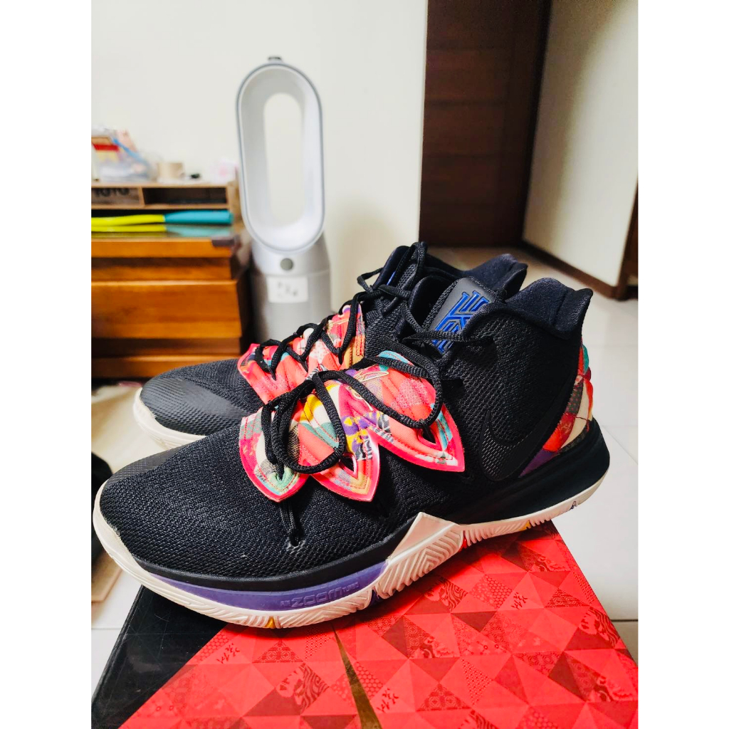 Nike Kyrie 5 籃球鞋 CNY配色 US10.5