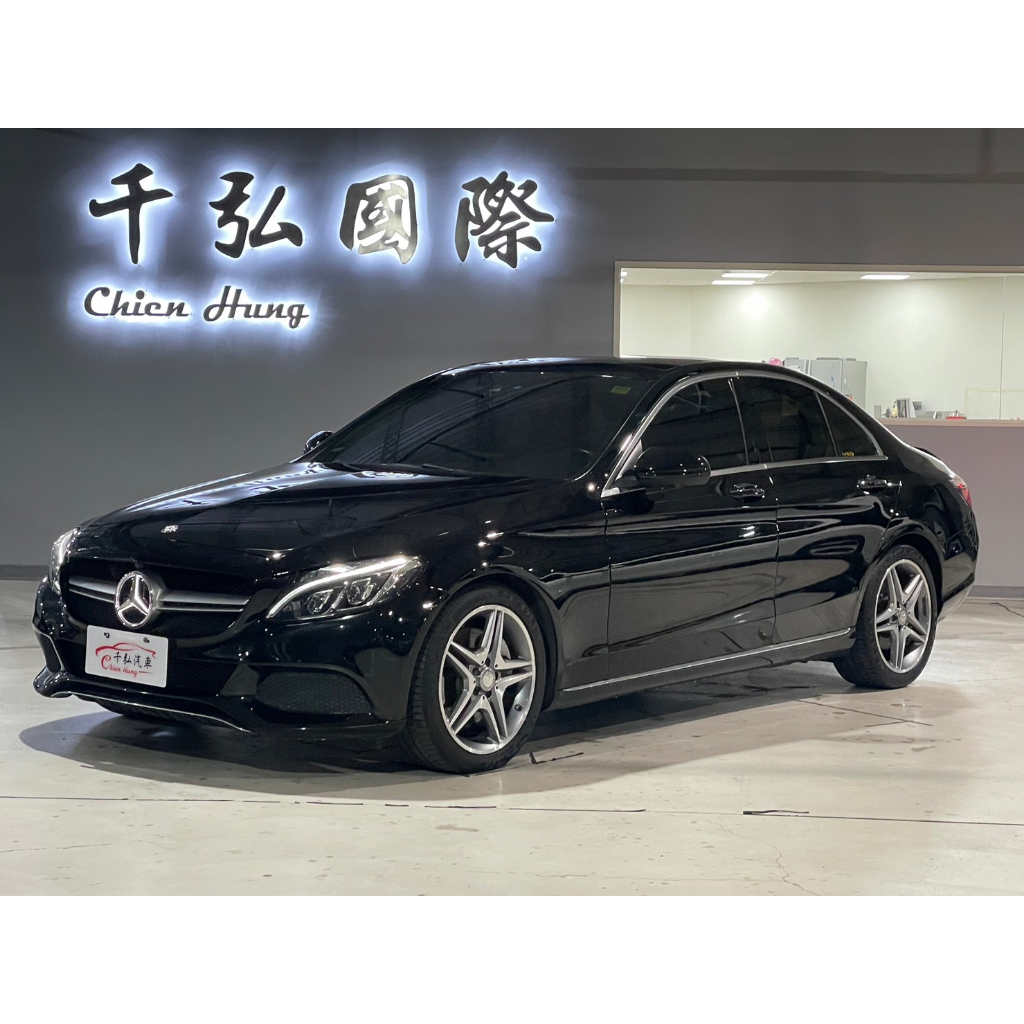 正2016年♦️W205型 M-Benz C-Class C300 AMG♦️