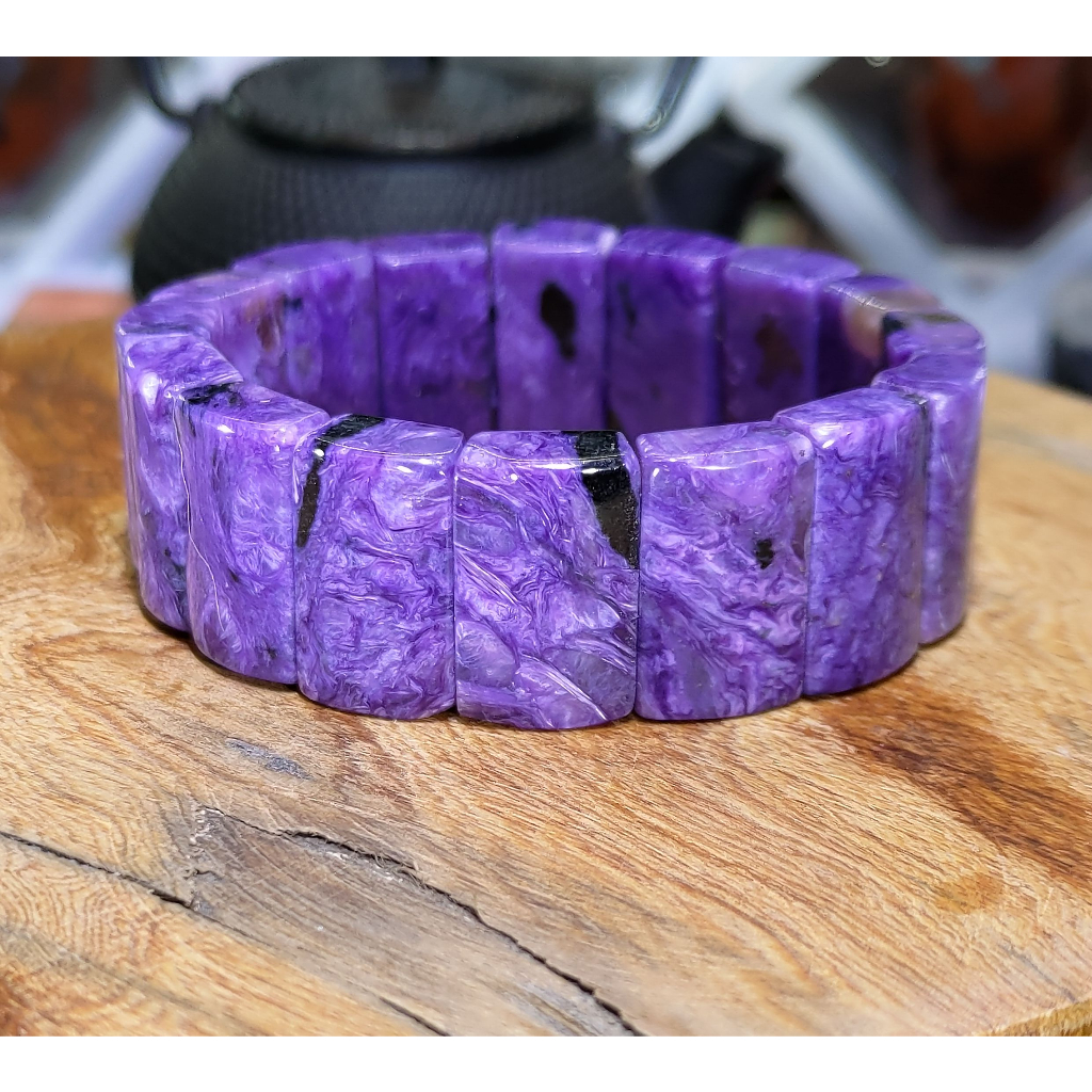 紫龍晶 水晶 帝王能量 手排約20mm!帝王能量 玉化 透光 紫的好美 帶 龍紋 查羅石!高品 福利