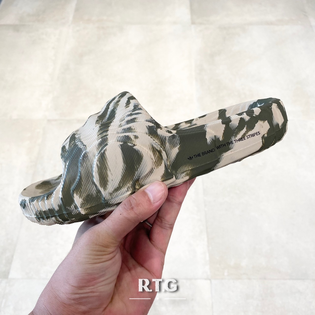 【RTG】ADIDAS OG ADILETTE 22 拖鞋 軍綠 奶茶 3D 未來感 小YEEZY 男女鞋 IG5918