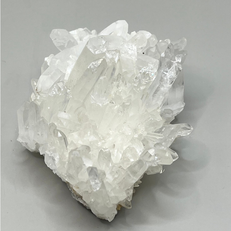 天然原礦高品質白水晶簇