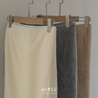 wanan/☾…地方小店の現貨 珊瑚絨方格純色浴巾