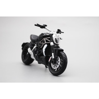 Bburago Ducati 1:18 1/18 XDiavel S 哈雷 機車 模型
