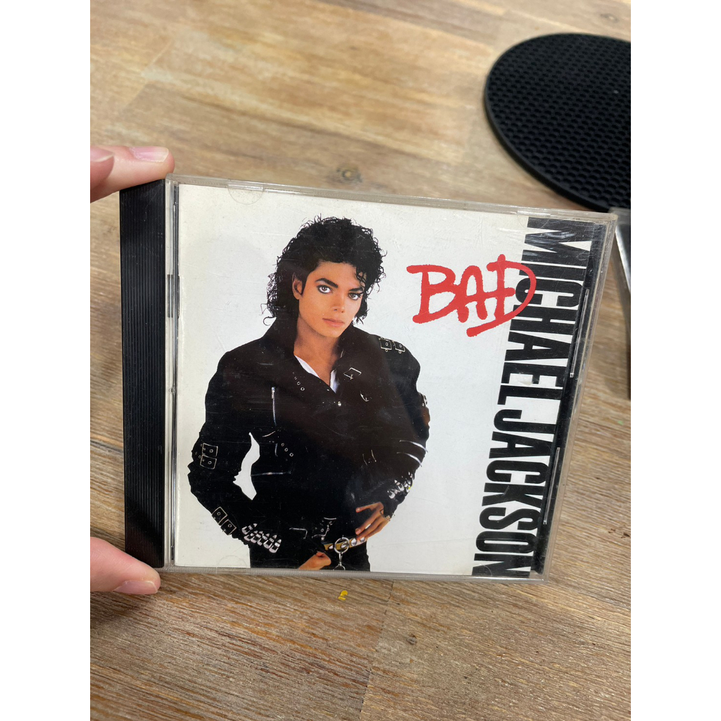 9成新二手KK後 MICHAEL JACKSON BAD CD