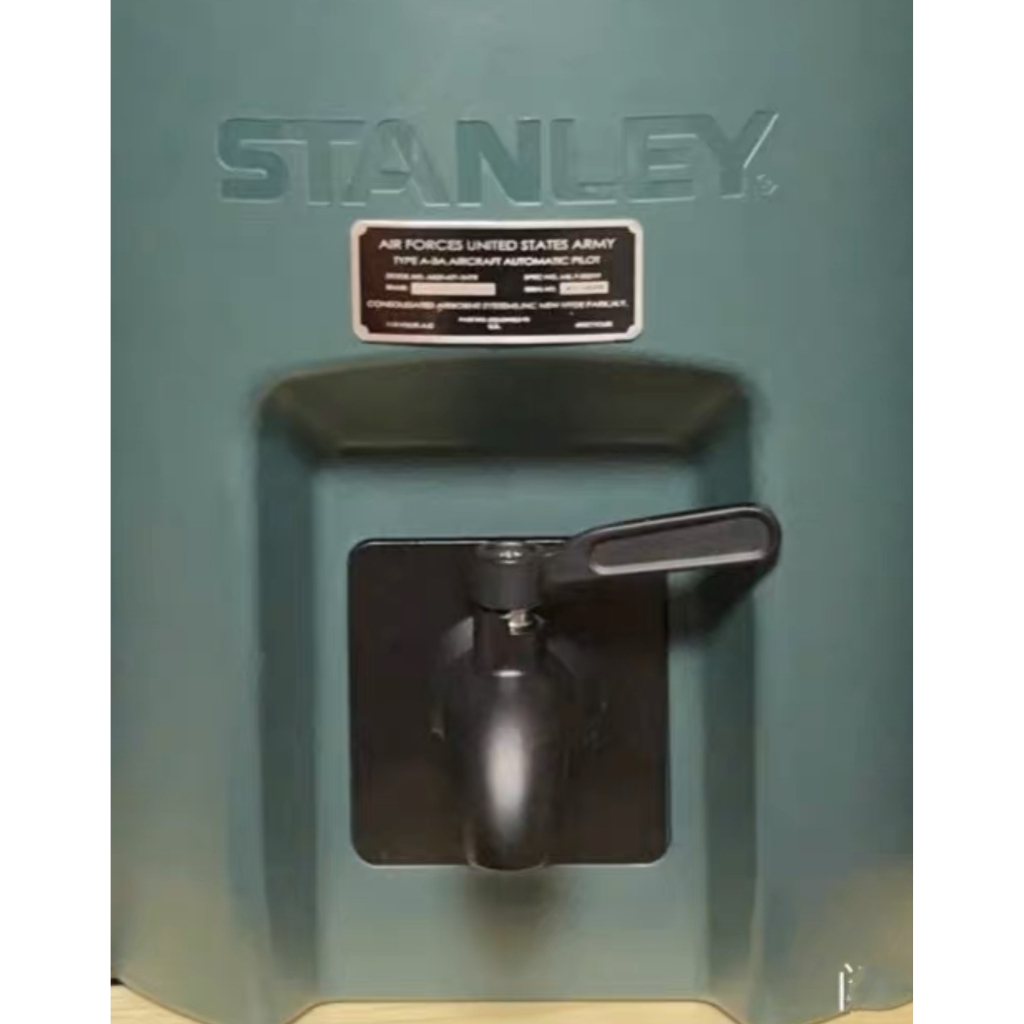 【現貨贈冰袋】 現貨 STANLEY 冰桶專用水龍頭 Water Jug 史丹利 水桶 冰桶 配件 3.8L 7.5L