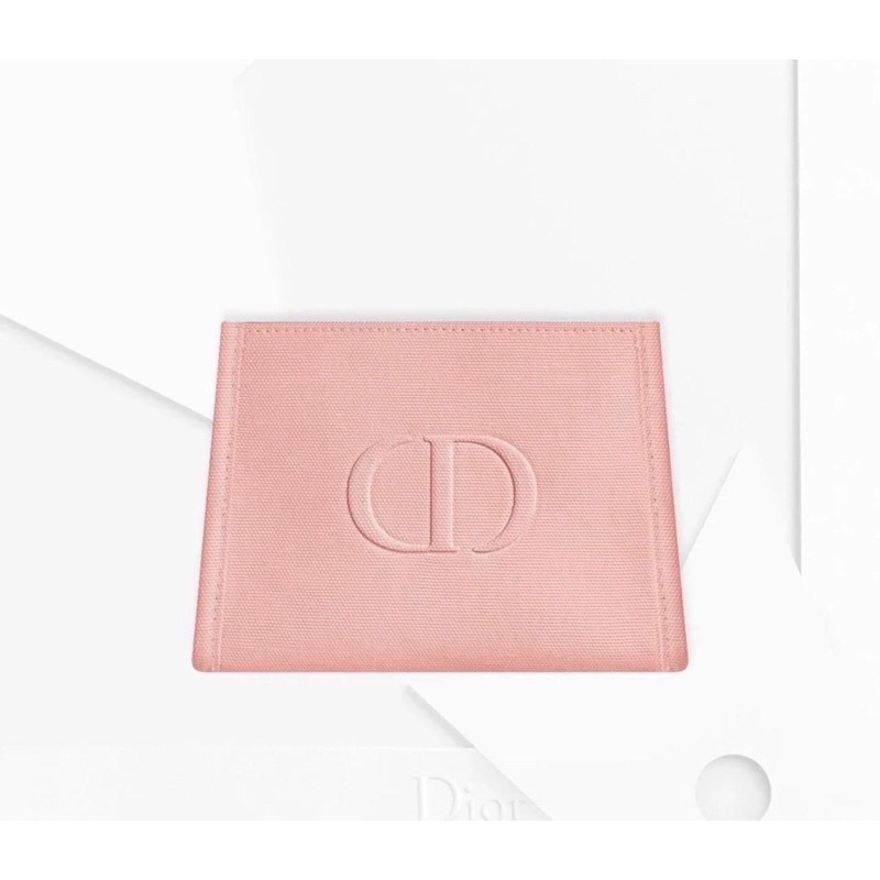 台灣現貨Dior迪奧 粉帆布化妝包 超稀有❗️過年釋出稀有貨🎁🎁🎁 專櫃滿額贈品，平常有錢也買不到～  商品無鏈條