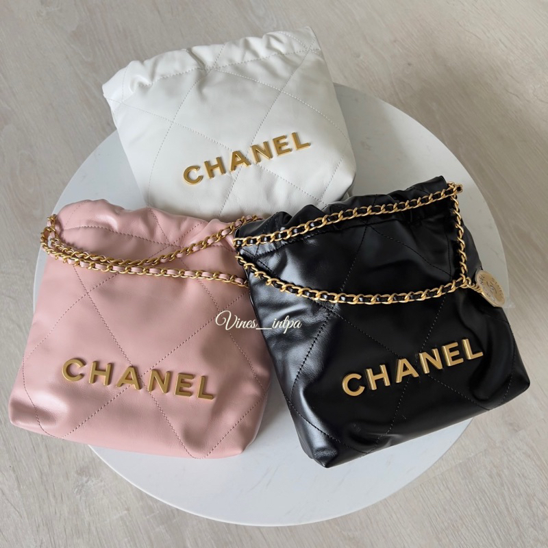 Chanel  mini 22bag 黑金✨黑現貨