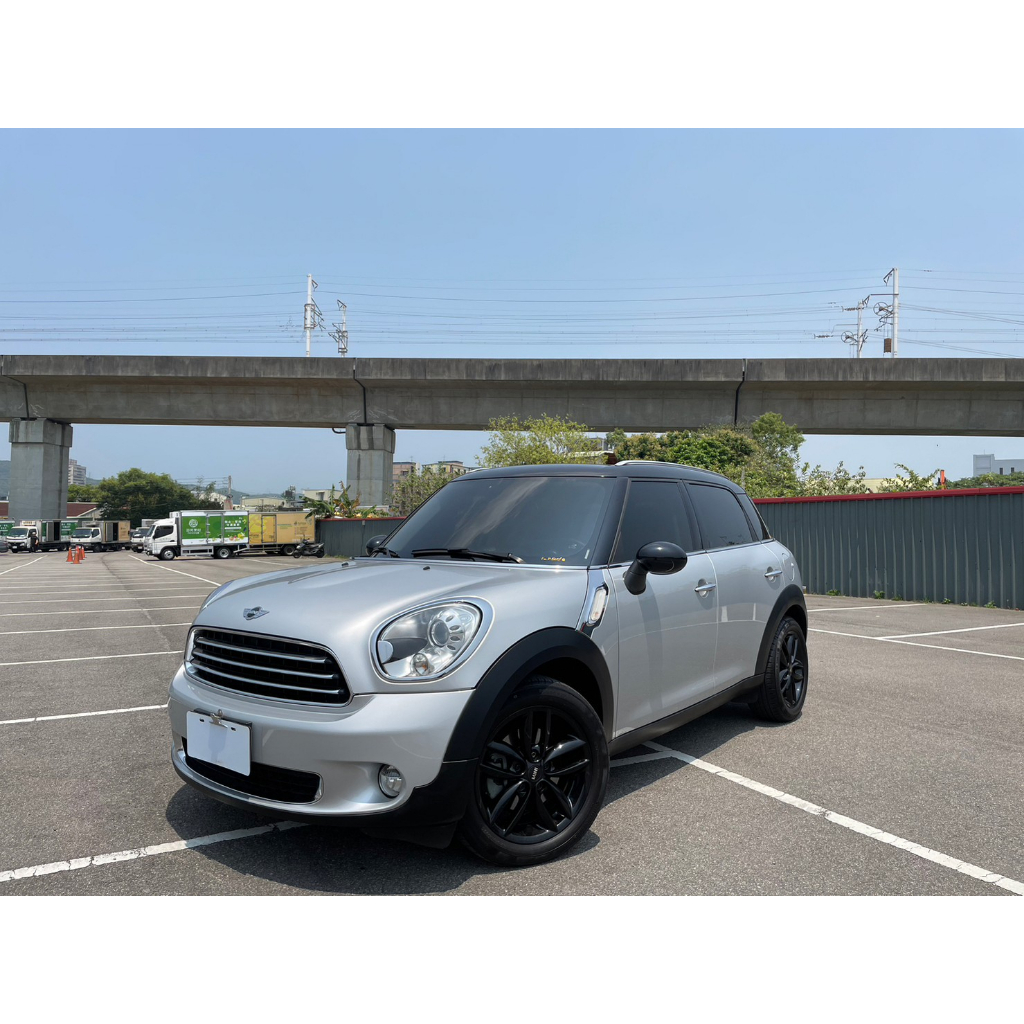 正2014年出廠 Mini Countryman Cooper 1.6 汽油 實跑9萬公里