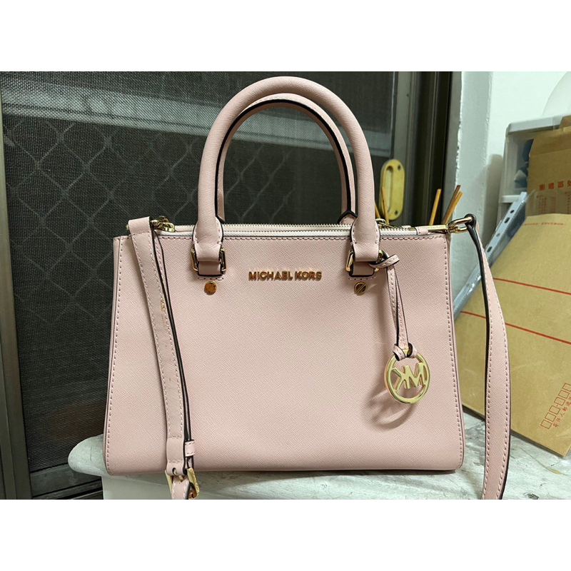 MK粉色包包（免稅店購入）