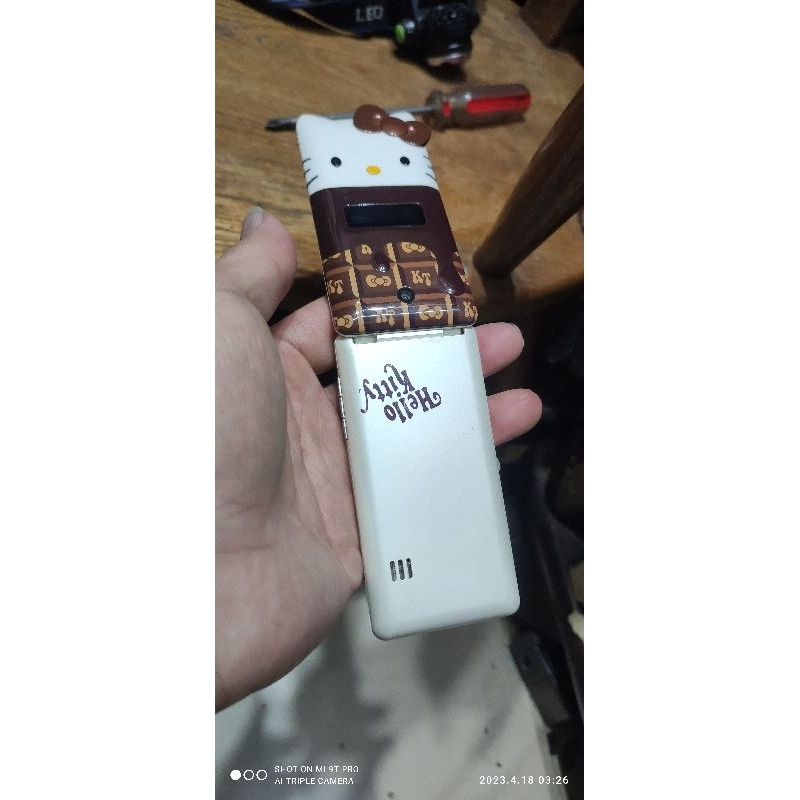 KATOON K2 Hello Kitty 巧克力版 手機零件機