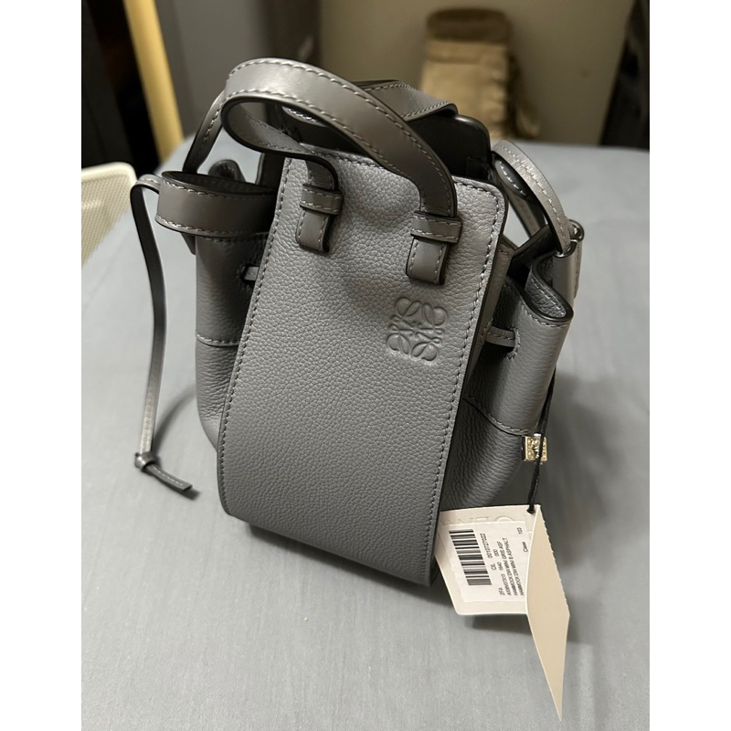 【ROOM 3703】Loewe mini Hammock small bag 碳灰色 吊床包 全新 附防塵袋