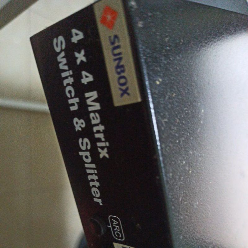 SUNBOX VHW-0404S HDMI切換器，可議