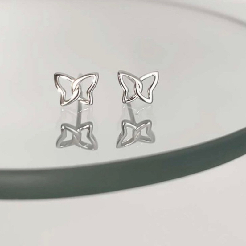 《HYJ預購》 蝴蝶設計耳釘 耳環🦋 ｜簡約 俏皮 氣質 耳環耳釘