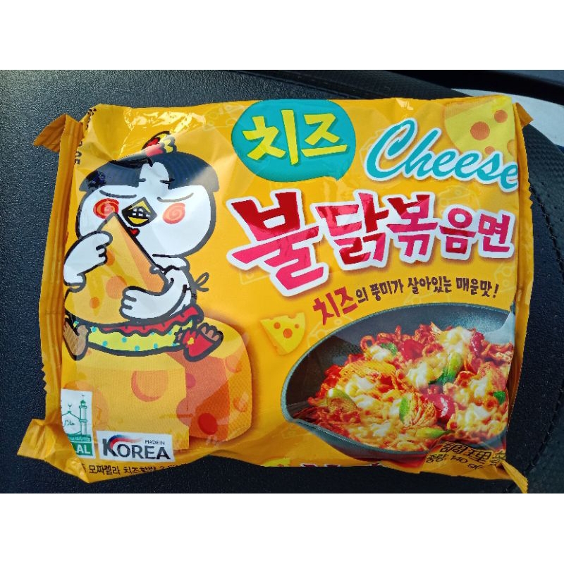 韓國三養 火辣雞肉風的味鐵板炒麵（ 起司風味）