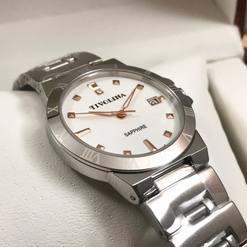 日本 TIVOLINA 不鏽鋼 藍寶石鏡面 手錶 女錶 26mm 白面 日本機芯 石英錶 摺疊釦 MAW3705-W