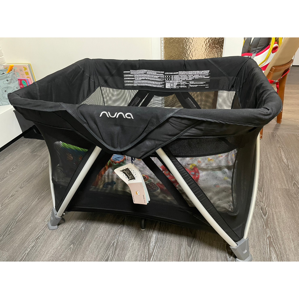 [二手嬰童]NUNA多功能遊戲床攜帶式嬰兒床露營用嬰兒床錄影神器