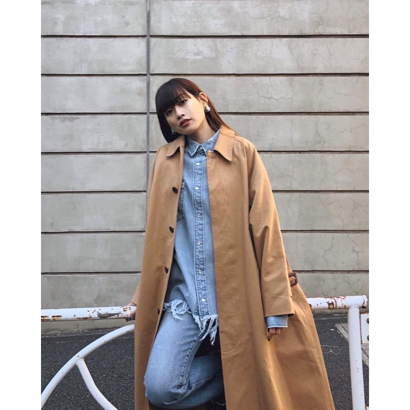 【#059】MOUSSY 超正點時髦OVERSIZE感 風衣外套~原價近一萬八日幣 ! !