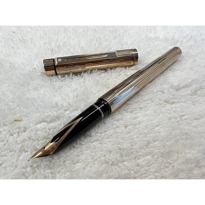 Targa by Sheaffer 1005 23ct gold plated fluted