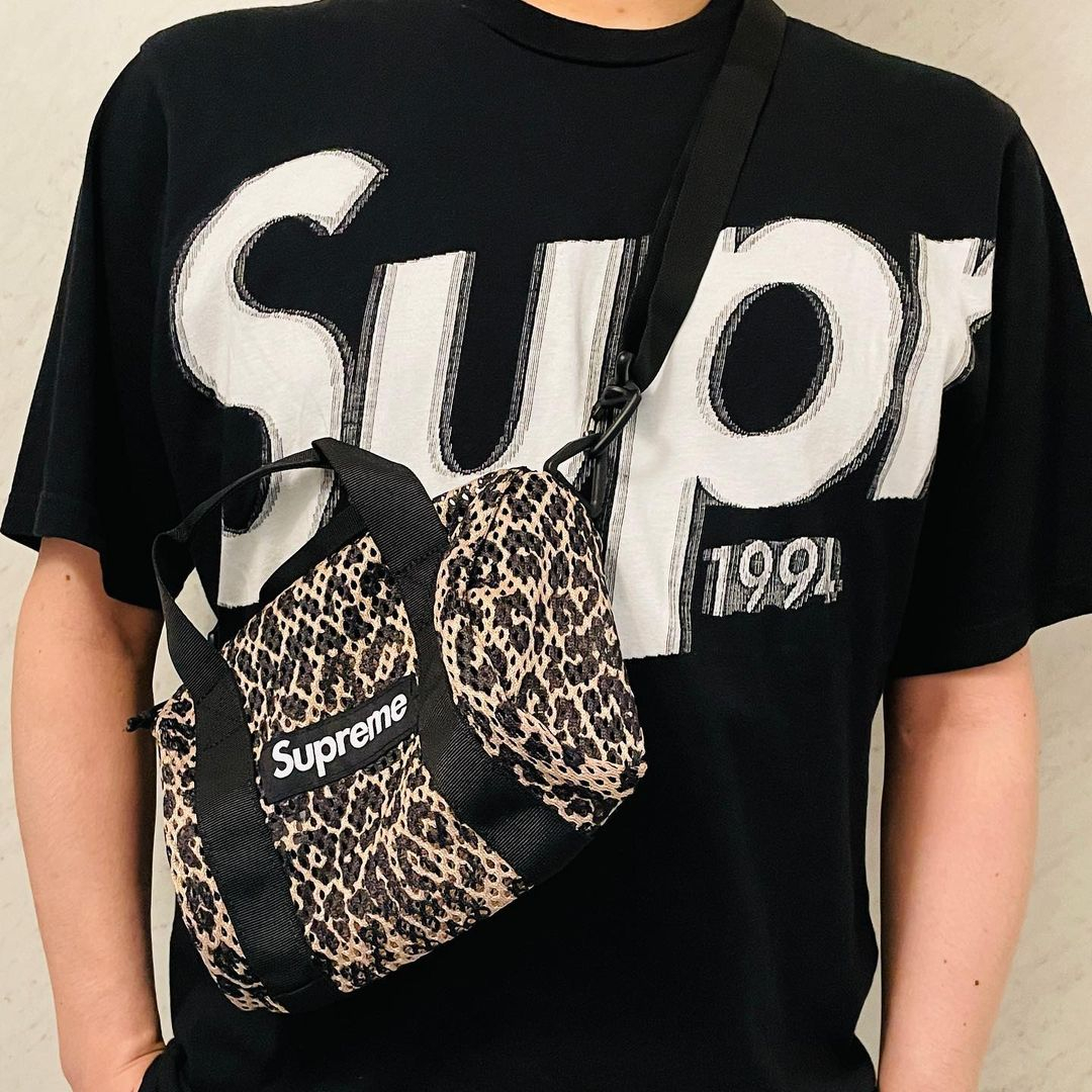 かわいい～！」「かわいい～！」Supreme Mesh Mini Duffle Bag