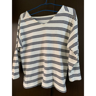 (買一送一)uniqlo夏天短上衣合售 條紋黑白+咖啡色 百搭T