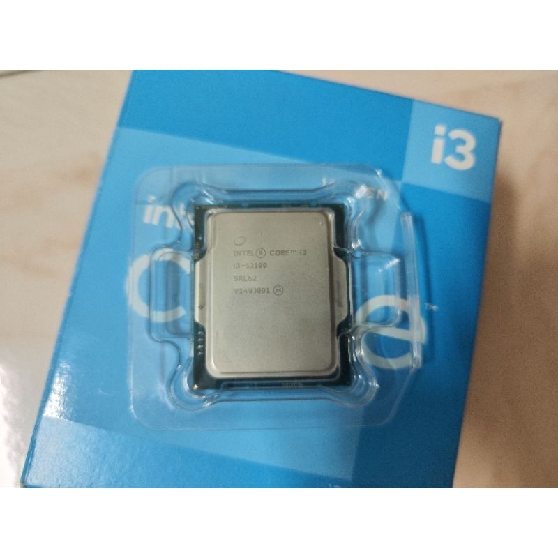 Intel i3-12100 LGA 1700 UHD730