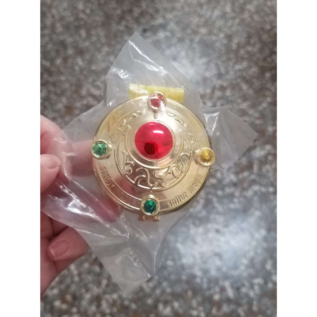 美少女戰士 日本購入初代變身器月冕造型鏡盒 ╳ 扭蛋 ╳ 食玩  ╳ 中古良品 ╳ Sailor Moon