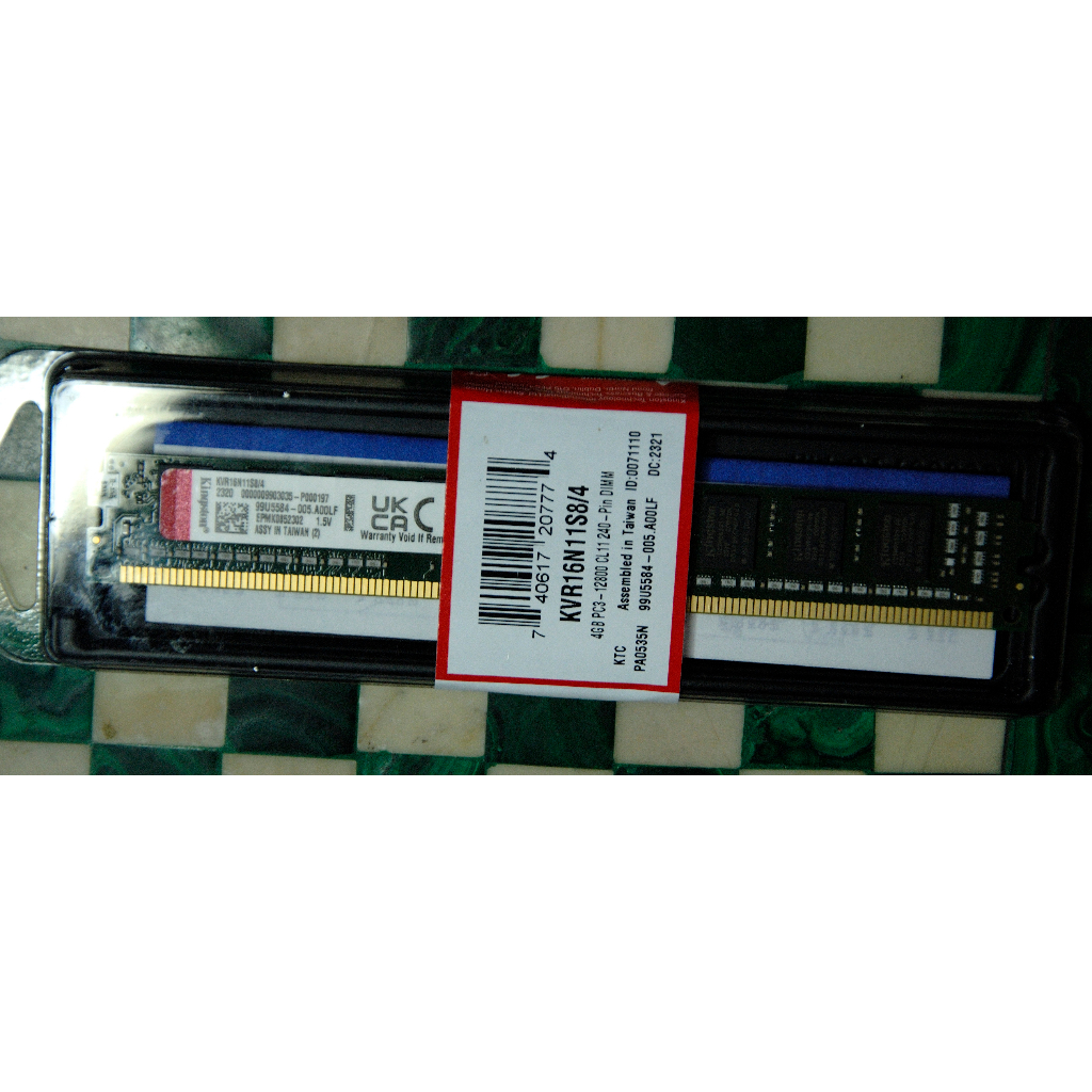 M17 Kingston 桌上型 DDR3-1600 4GB KVR16N11S8/4 單面 全新盒裝 終身保固